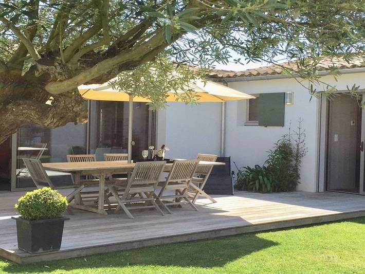 Location de vacances pour 6 personnes dans Plage De L Arnerault La Flotte