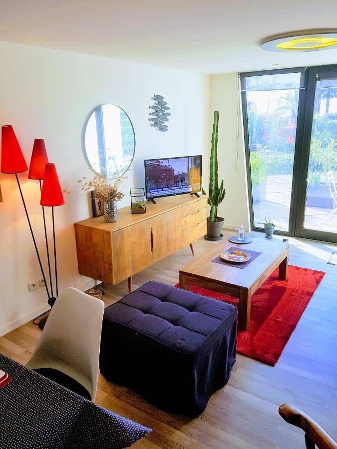 Appartement entier, Grand T2 Ensoleillé 47m2 3 Etoiles in La Grande-Motte, Côte d'Améthyste