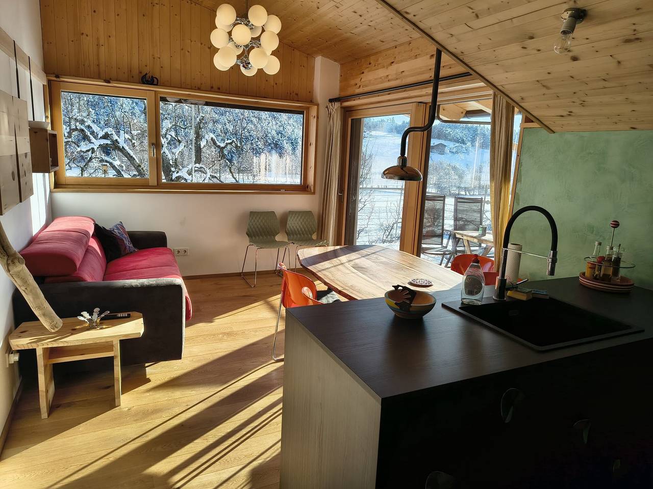 Ganze Wohnung, Apartment 'Kesselmoos' mit Bergblick, Gemeinschaftsgarten und Wlan in Deutschnofen (Bozen), Deutschnofen
