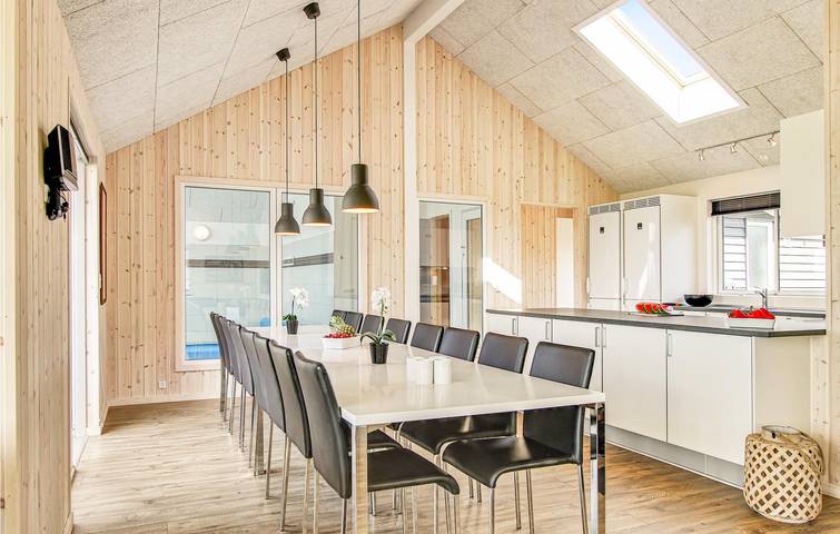 Casa de vacaciones para 18 personas con piscina in Skåstrup Strand, Pequeño Belt