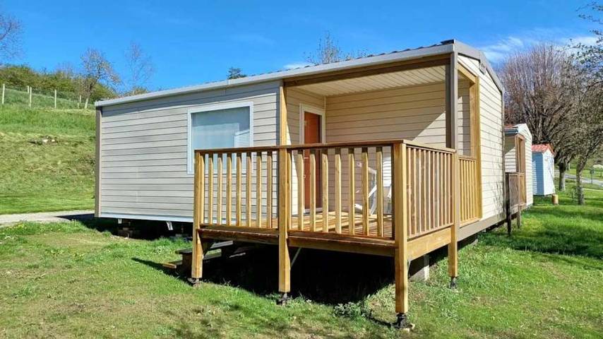 Mobil home pour 4 personnes, avec piscine