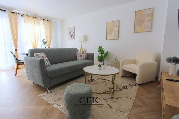 Location de vacances pour 6 personnes, avec jardin à Serris