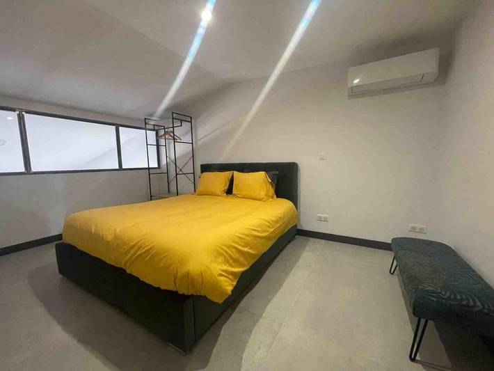 Location de vacances pour 14 personnes, avec terrasse et piscine à Saint-Andiol - 2