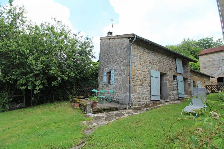 Gîte pour 2 personnes, avec Terrasse et Jardin