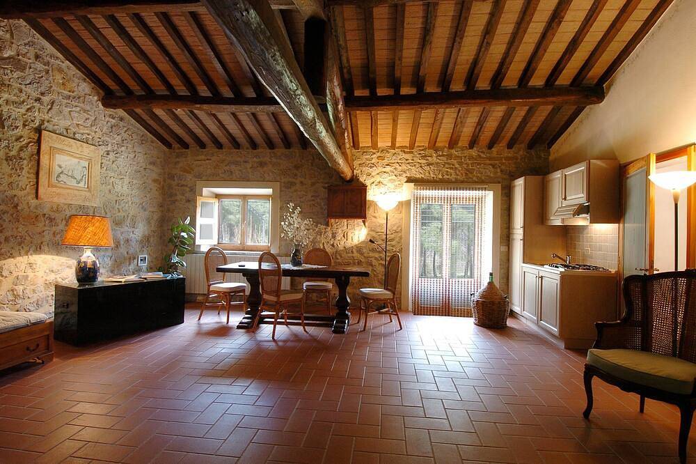 Ganze Wohnung, Urlaub auf dem Bauernhof Montecchio Pineta in Semproniano, Grosseto Provinz