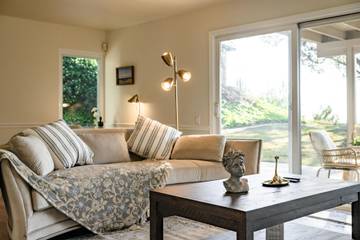 Vacation House for 8 Guests in Santa Ana, Orange County, Picture 3