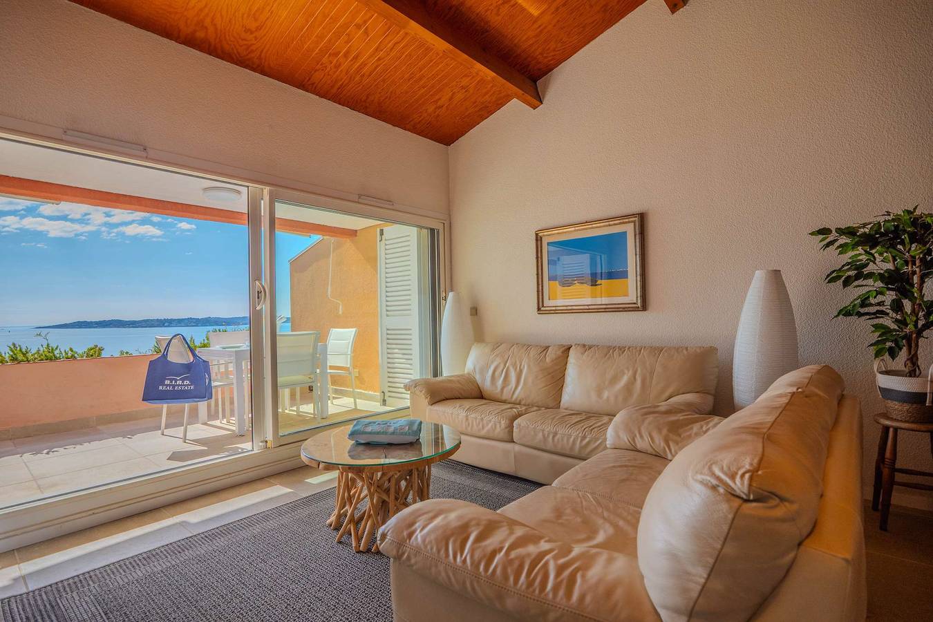 Hel ferielejlighed, Ferielejlighed for 4 personer med balkon in Sainte-Maxime, Middelhavskysten (Frankrig)