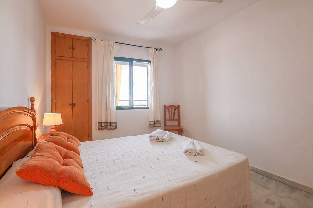 Laguna - Bonito apartamento con piscina compartida a 10 minutos de la playa de El Portil in Punta Umbría, Costa de la Luz