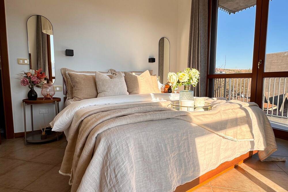 Appartamento intero, Elegant Penthouse La Balconata | Wellness Retreat & Castle View in Salsomaggiore Terme, Provincia di Parma