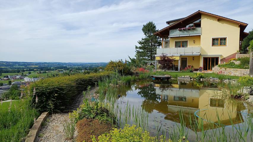 Ferienwohnung für 2 Personen, mit Terrasse und Garten in Schlierbach