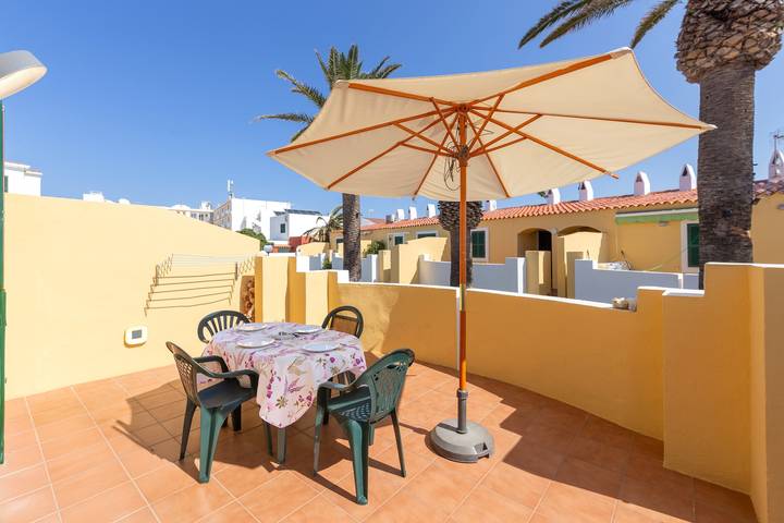 Apartment in 'Las Siete Palmeras - Ciudadela' Hotel with Pool, Wi-Fi and Air Conditioning in Cala Blanes, Ciutadella