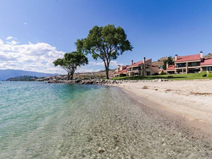 Gîte pour 6 personnes, avec jacuzzi ainsi que balcon et piscine à Chelan - 4