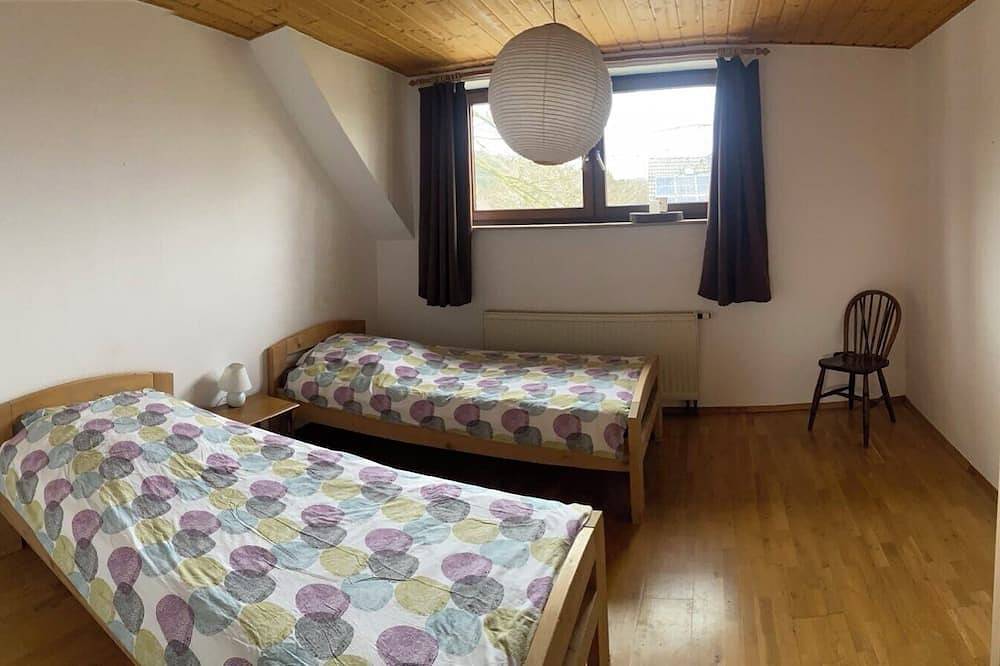 Familienfreundliches Ferienhaus Distelfink am Nationalpark-Haustiere willkommen! in Hellenthal, Naturpark Hohes Venn-Eifel