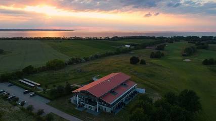 Ferienwohnung für 4 Personen, mit Balkon und Garten in Hohen Wieschendorf