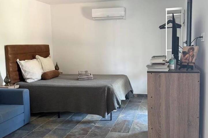 Gîte pour 2 personnes, avec jardin à Flaux - 3