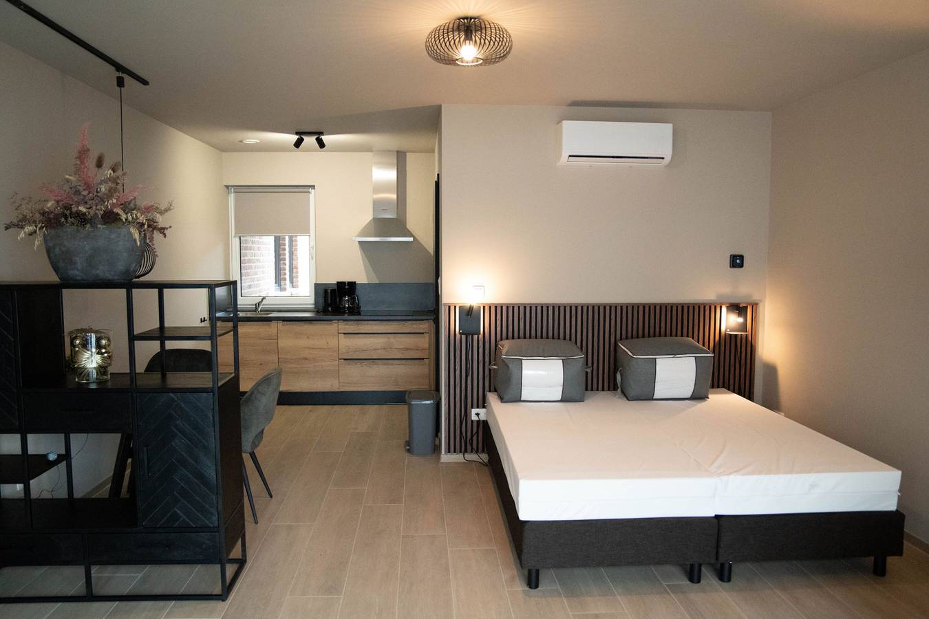 Gehele studio, Studio voor 2 personen met terras in Remersdaal, Voeren