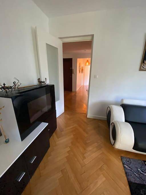 Gîte pour 6 personnes, avec balcon à La Mulatière - 2