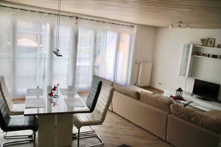 Ferienwohnung für 4 Personen, mit Balkon, kinderfreundlich - 1