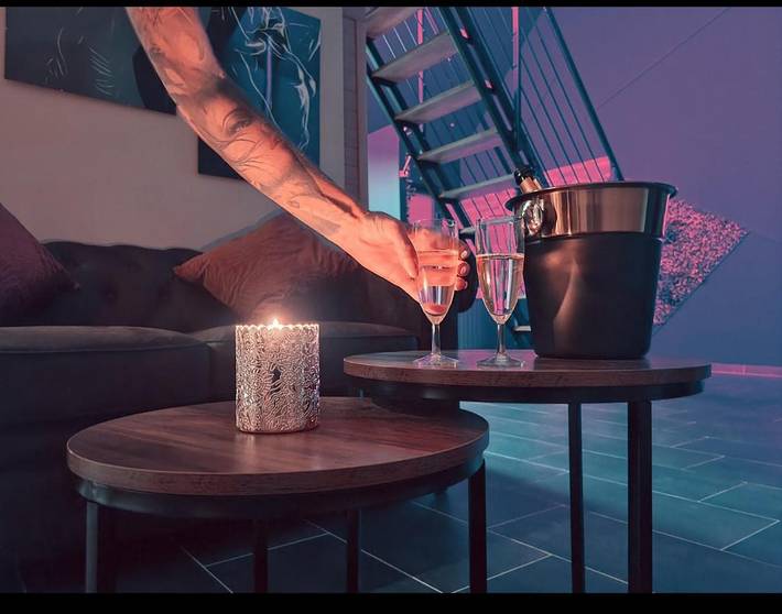 Location de vacances pour 2 personnes, avec jacuzzi et sauna ainsi que terrasse et jardin à Combourg - 3