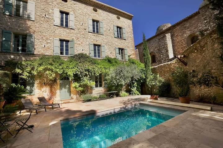 Chambre d’hôte pour 4 personnes, avec Piscine