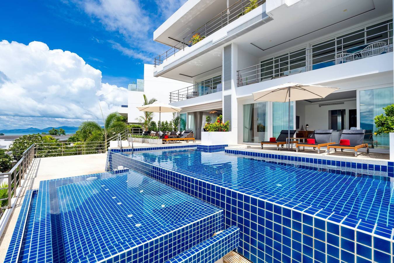 Ganze Wohnung, Luxuriöses Apartment Ab mit Meerblick in den Unique Residences in Koh Samui