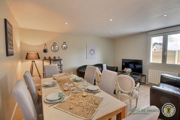 Gîte pour 6 personnes, avec jardin et terrasse à Plérin - 2