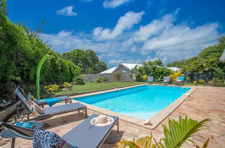 Gîte pour 6 personnes, avec piscine et jardin en Martinique - 2