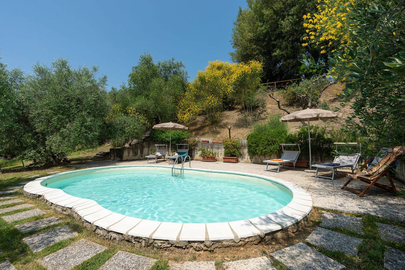 Casa Ceneruzzi in Gambassi Terme, Firenze province