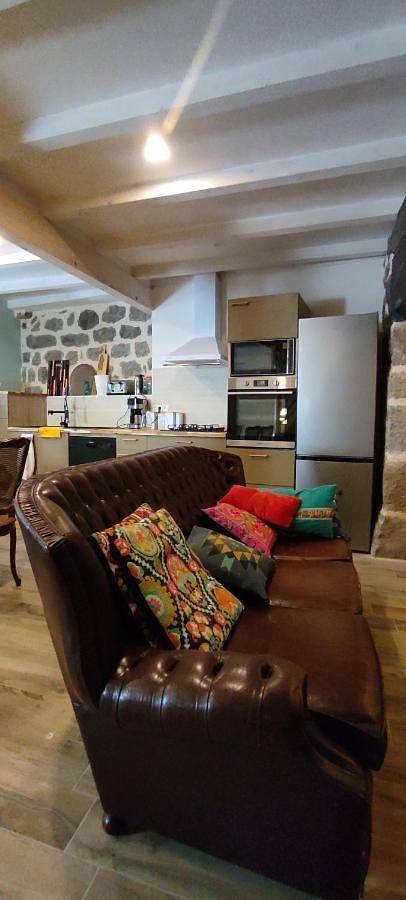 Location de vacances pour 2 personnes, avec vue et jardin à Saint-Agrève - 3