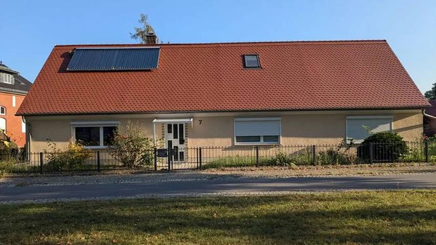 Ferienwohnung für 3 Personen, mit Garten in Lauta