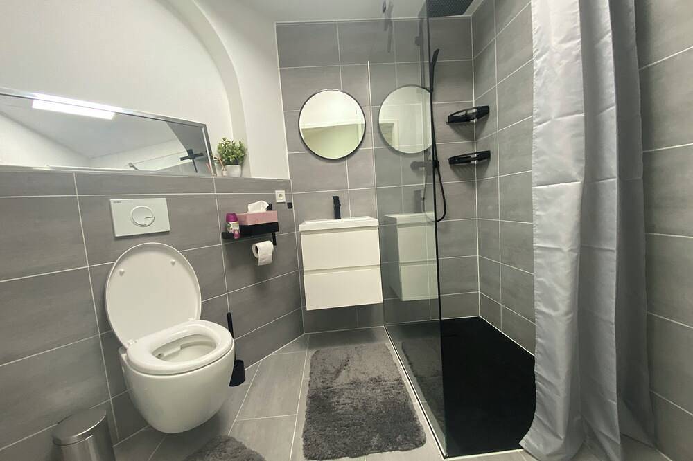 Ganze Wohnung, Bonquartier| Chice, urbane Oase mit Arbeitsplatz in Troisdorf, Rhein-Sieg-Kreis