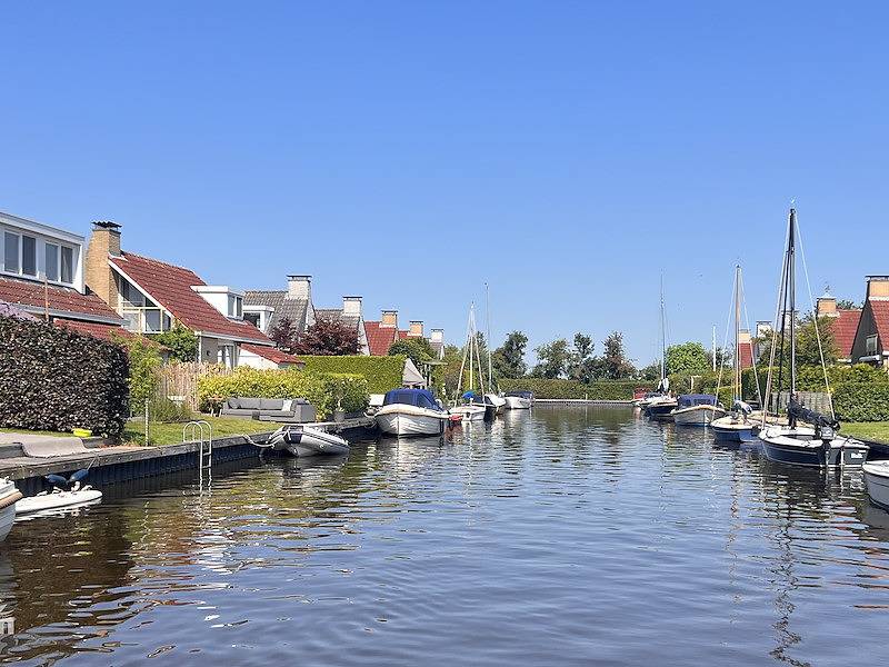 Bungalow voor 6 Personen in Balk, Nederlandse kust