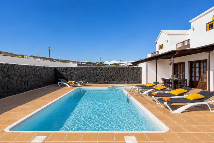 Ferienhaus für 6 Personen, mit Meerblick und Balkon sowie Terrasse und Garten in Playa Blanca - 3