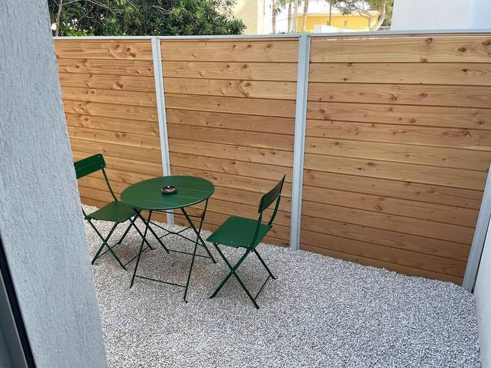 Location de vacances pour 6 personnes, avec jardin ainsi que terrasse et piscine à Carry-le-Rouet - 2