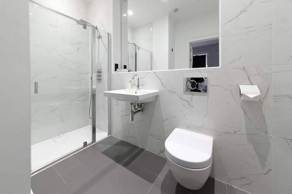 Lews (Superior Bedroom) - a lews castle that sleeps 2 guests in 1 bedroom in Lewis and Harris, Äußere Hebriden