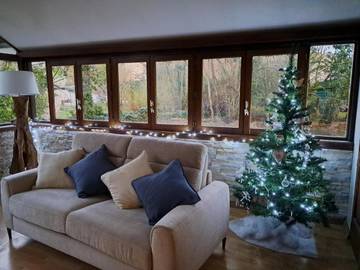 Gîte pour 6 personnes, avec balcon et vue à Marmagne