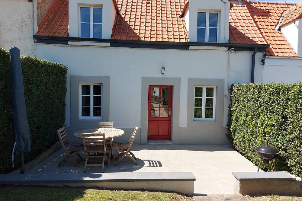 Casa de pescadores cerca del mar in Saint-Étienne-au-Mont, Boulogne-sur-Mer region