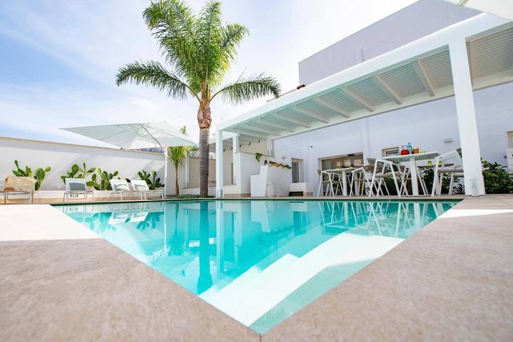 BnB für 3 Personen, mit Whirlpool und Pool sowie Garten in San Vito Lo Capo