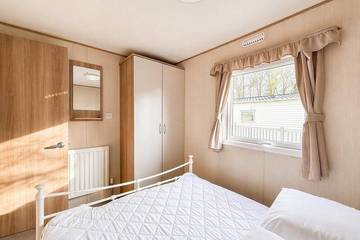 Glamping for 8 People in Skegness, Lincolnshire, Photo 2