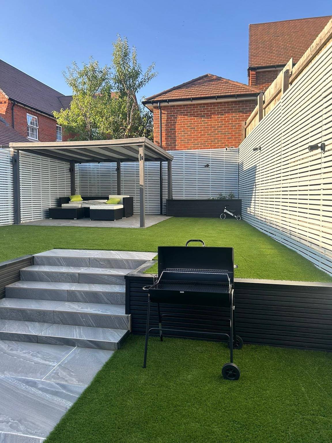 Spacieuse maison haut de gamme de 4 chambres - Parking gratuit in Swanscombe and Greenhithe, Dartford