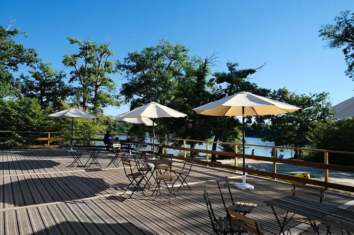 Camping pour 4 personnes, avec Terrasse et Vue
