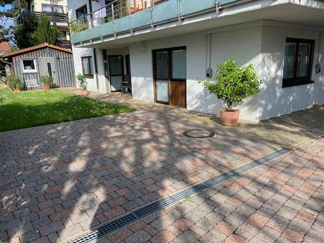 Ferienwohnung für 2 Personen, mit Balkon und Terrasse sowie Garten und Ausblick in Waldbronn