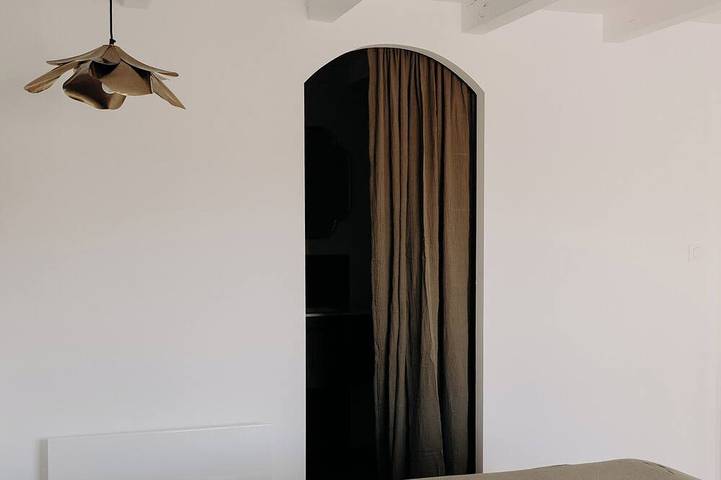 Gîte pour 2 personnes, avec terrasse dans Plage Du Men Armor - 3