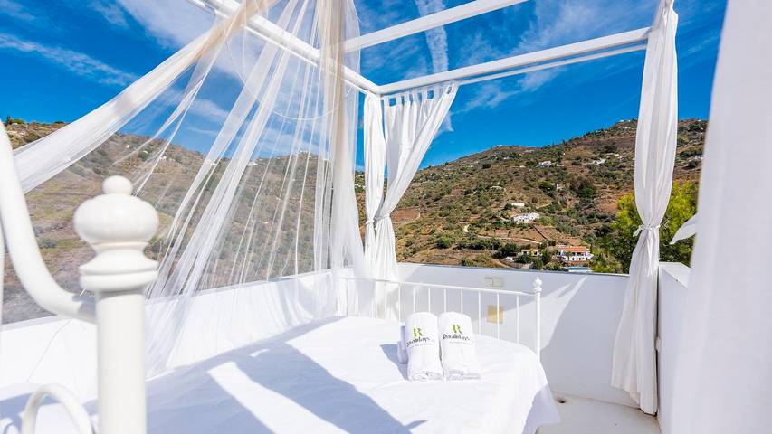 Casa rural para 8 personas, con piscina y balcón/terraza en Sayalonga - 4