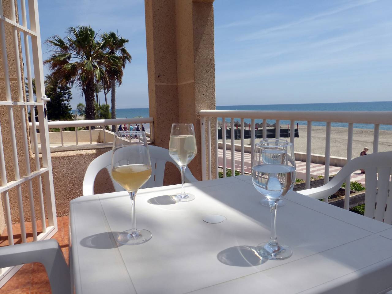 Apartamento entero, Precioso apartamento de 2 dormitorios con piscina in Buena Vista Roquetas de Mar, Roquetas de Mar