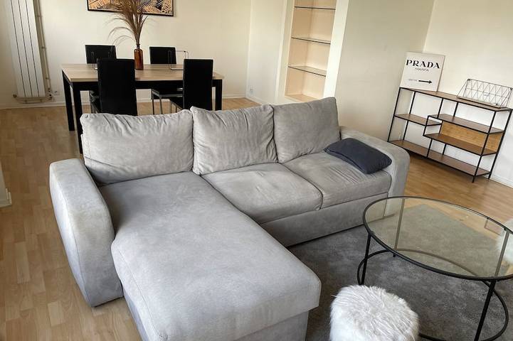 Gîte pour 8 personnes à Buxerolles