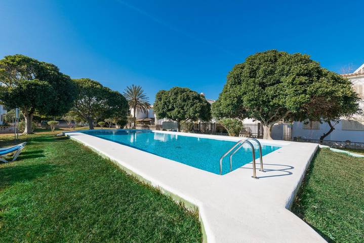 Apartamento para 4 personas, con piscina y terraza en Alcúdia
