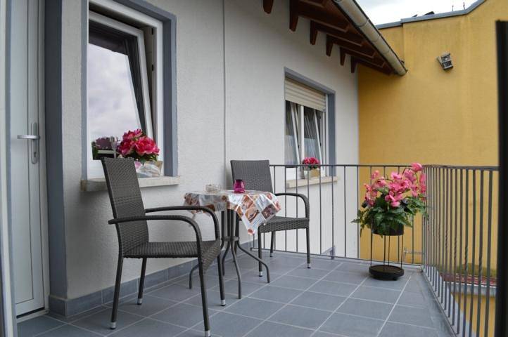Ferienwohnung für 4 Personen, mit Balkon und Balkon/Terrasse in Rödental