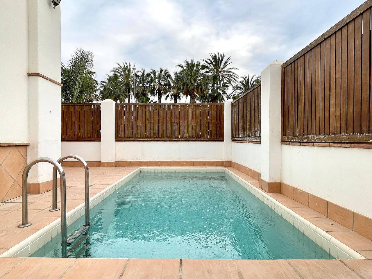 Villa soleada cerca del campo de golf in Playa Granada, Motril