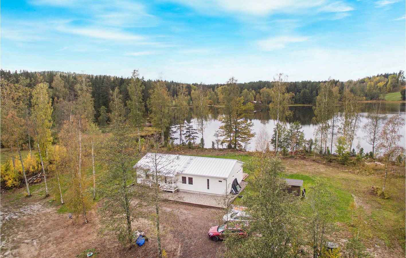 Hus för 6 Personer, med trädgård samt bastu och sjöutsikt och terass